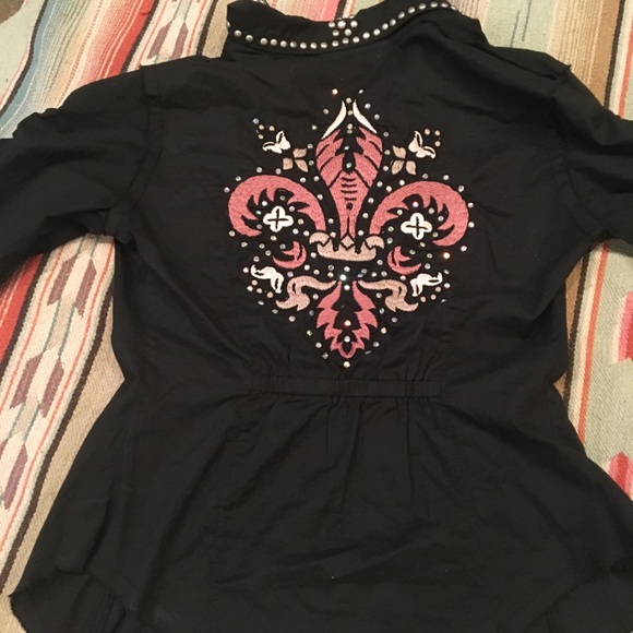 Short - Picture 2 of 4